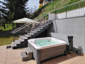 MOUNTAIN DELUXE 27 APARTMENTS con WELLNESS Cavalese